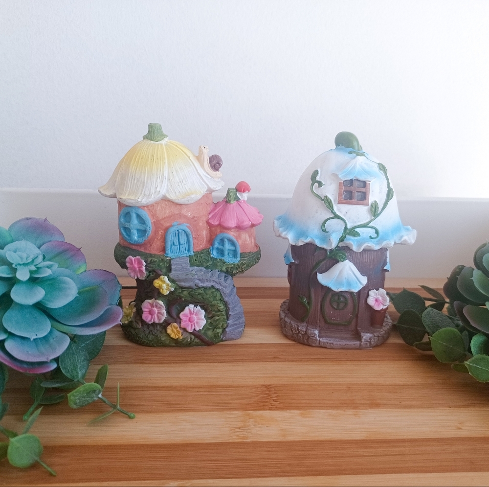 Enchanting Fairy Garden Accessories Hobbit Mushrooms